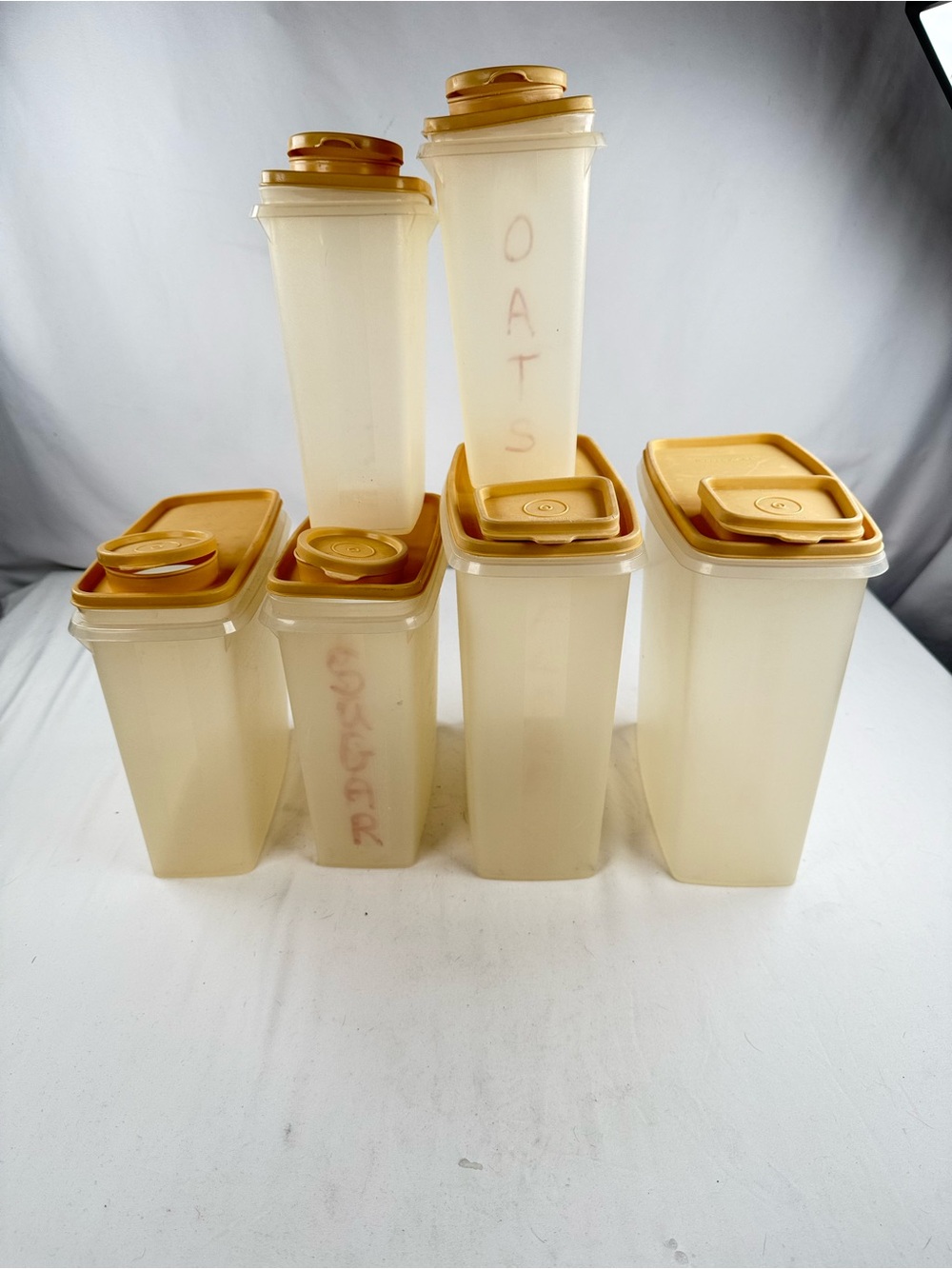 Tupperware Set of 6 Translucent Canister Set with Tan Lids